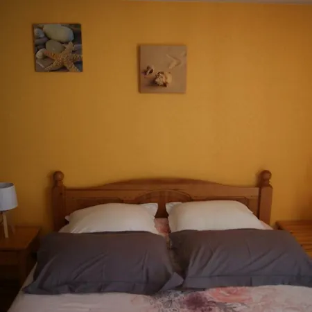 Les Deux Iris 3* Surgères